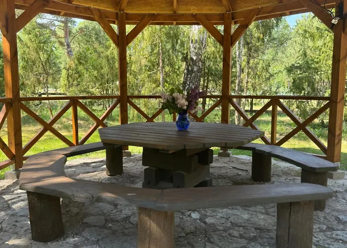 Niidupuu Campsite Mandjala